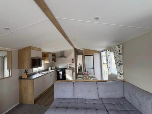 Coopers Beach Holiday Park, Church Lane East Mersea, Colchester, Essex, CO5 8TN photo 4