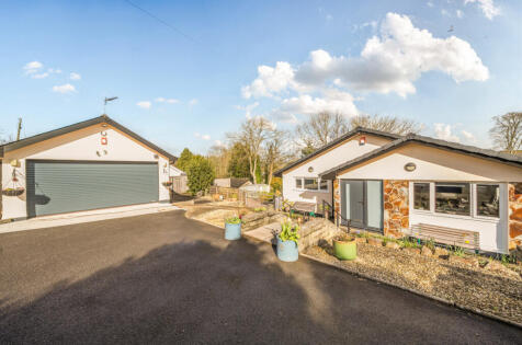 Higher Road, Fremington, Barnstaple, Devon, EX31