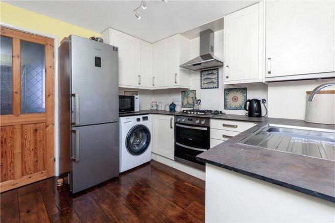 3 bed Semi-Detached for sale Image 7