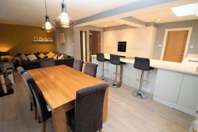 Open plan Kitc...