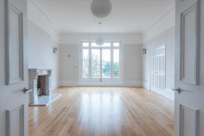 Flat 14, 10 14 Ormonde Court, Belsize Grove, London NW3 4UP