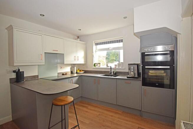 31 Linehouse Lane, kitchen.jpg