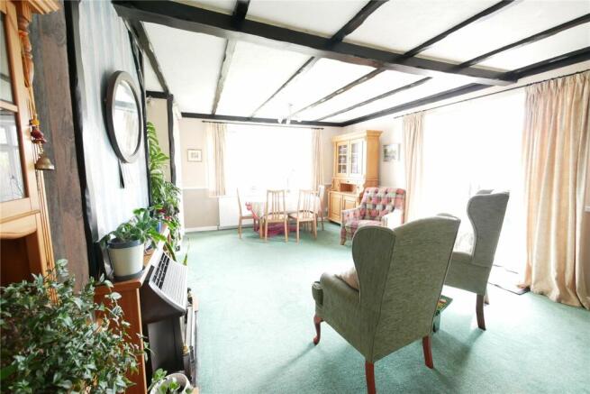 Lounge Dining Room