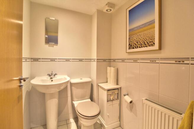 Cloakroom Wc