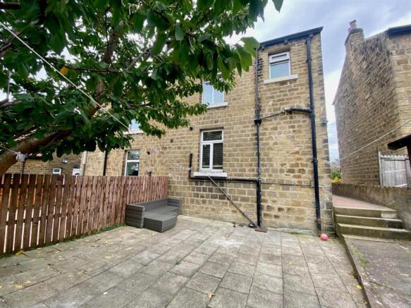 3 bed Semi-Detached for sale Image 4