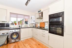 44, Priory Grove, Ditton, Aylesford ME20 6BB