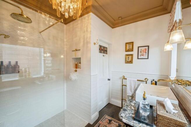 5 bed End of Terrace for sale Image 11
