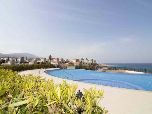 3-bedroom resale LUXURY sea front penthouse + communal pool + private garden Image 9999 2