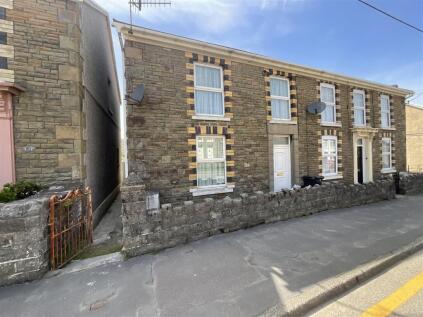 Heol Cae Gurwen, Gwaun Cae Gurwen, Ammanford
