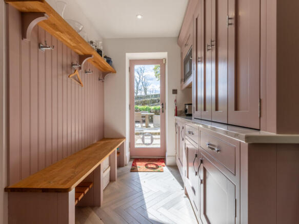 4 bed Character Property for sale Image 11