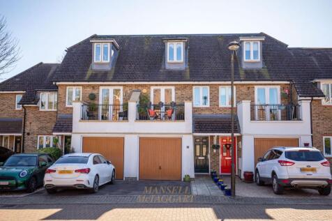 Argyll Court, Crawley, RH11