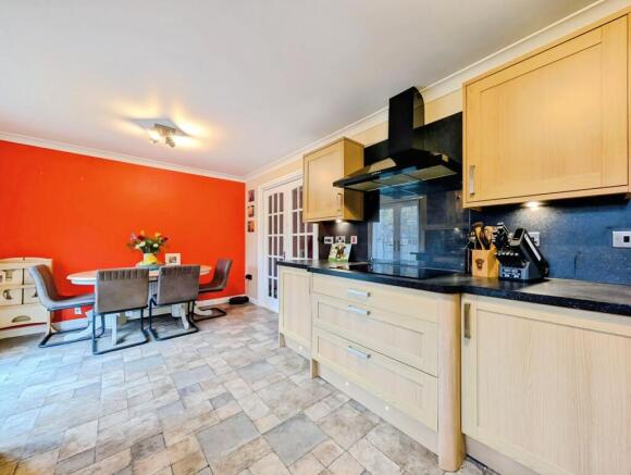 Kitchen / Diner