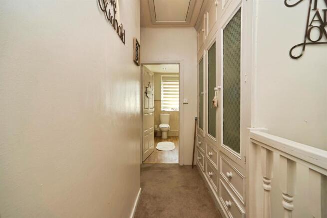 2 bed Terraced for sale Image 10