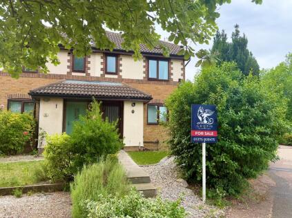 Ark Avenue, Grays, RM16