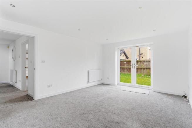 4 bed Detached for sale Image 7