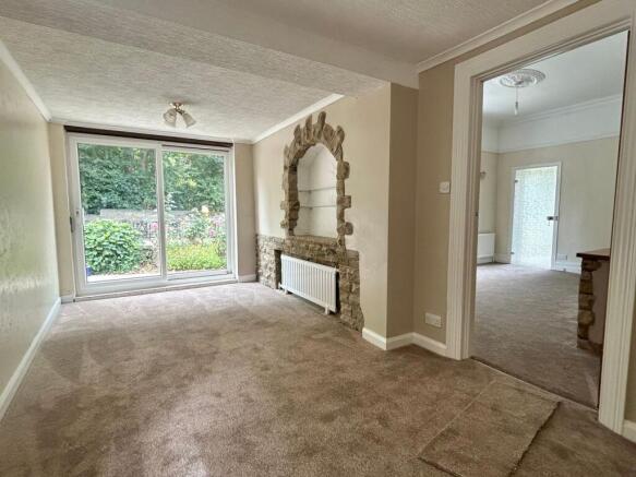 4 bed Detached Bungalow for sale Image 6