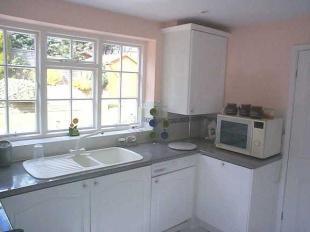 Kitchen 01