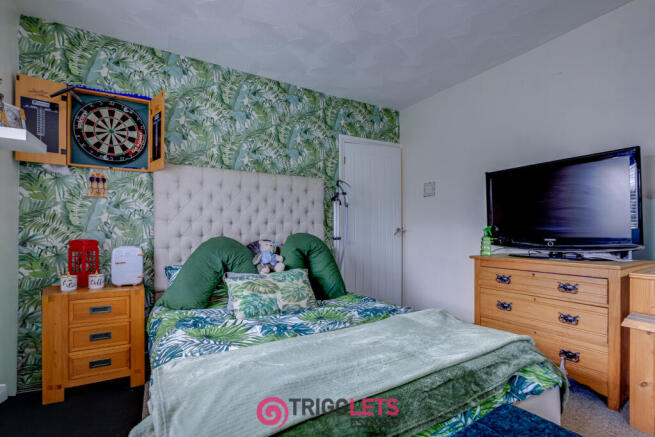 3 bed Terraced for sale Image 12