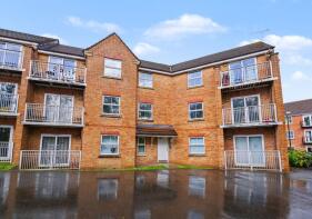 5, Gillquart Way, Coventry CV1 2UE