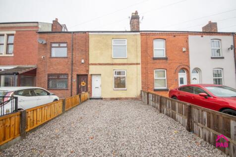 Earle Street, Newton-Le-Willows, WA12