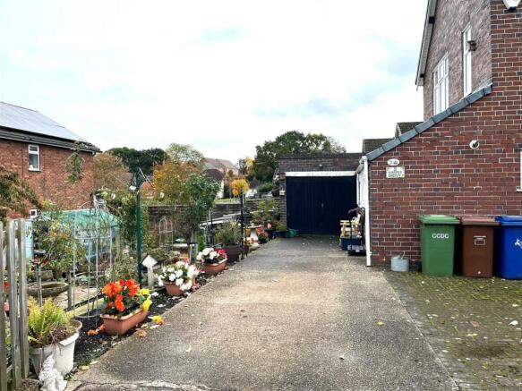 2 GARDEN DRIVE (1).jpeg