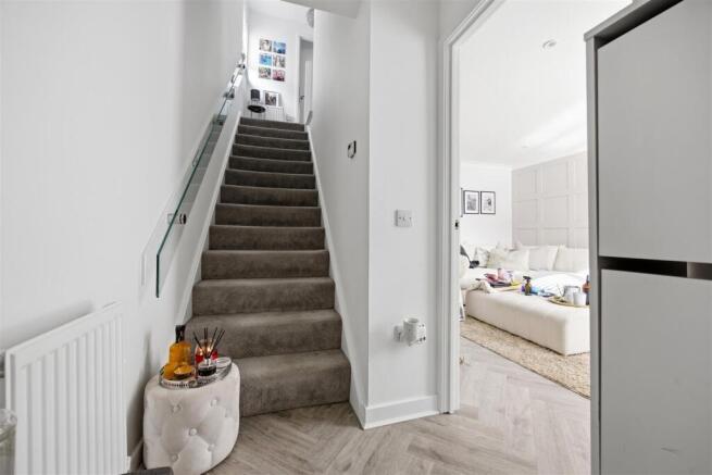 21_HARFIELD_DRIVE_GLASGOW_005.JPG