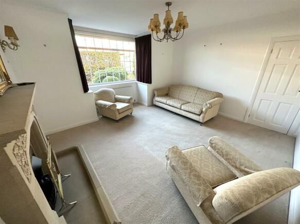 living room 3.jpg