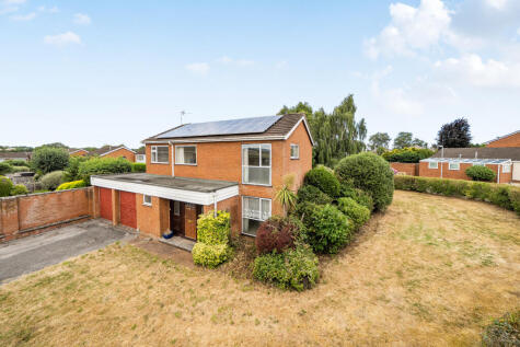 Hoveland Drive, Taunton. 0.21 Acre