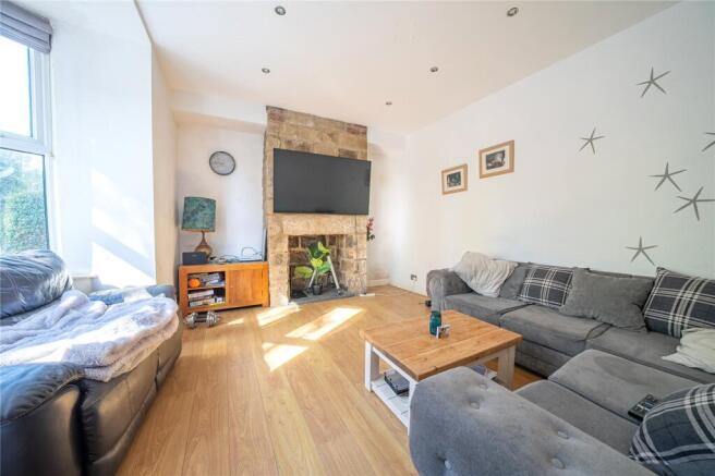 3 bed Terraced for sale Image 2