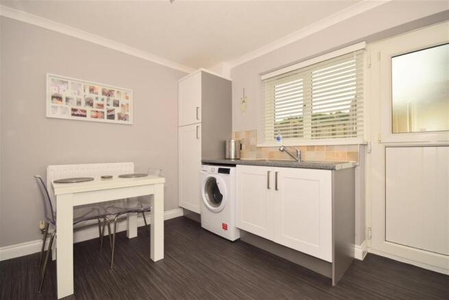 Breakfast/Kitchen