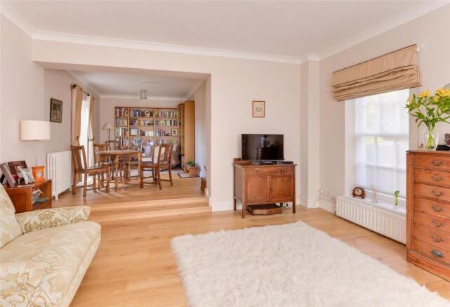 Sitting/Dining Room