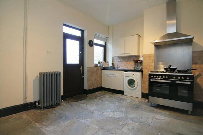 2 bed Semi-Detached for sale Image 6
