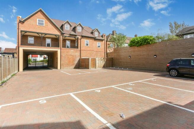 1685129273 - EXT - 5.jpg