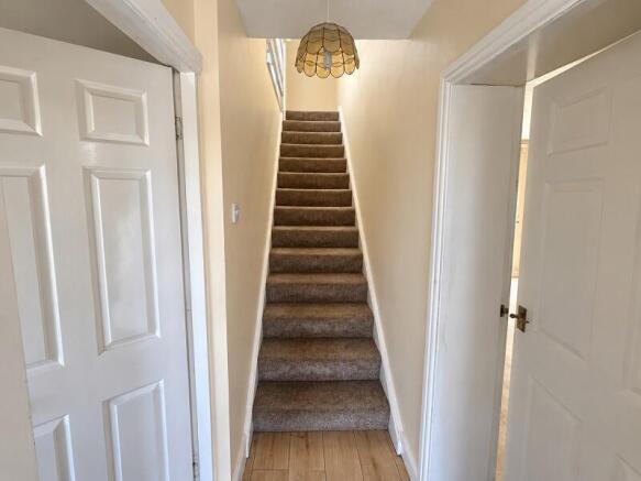 Petworth Avenue, Wigan, Greater Manchester. WN3 6JG photo 2