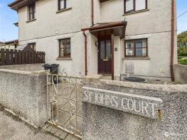 5, St Johns Court, St Johns Street, Hayle TR27 4LN