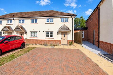 Ophelia Crescent, Cawston, Rugby, CV22