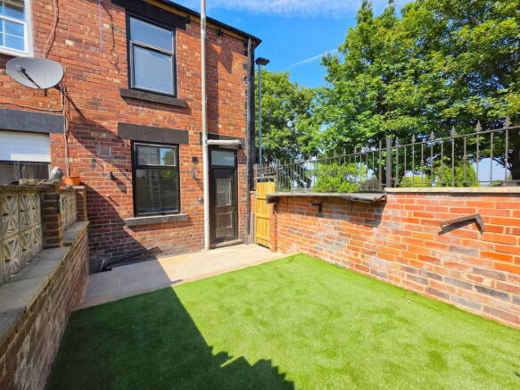 2 bed End of Terrace for sale Image 12