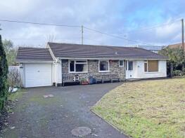 45, Leat Walk, Plymouth PL6 7AT