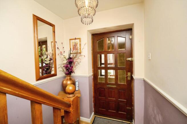 3 bed Town House for sale Image 8