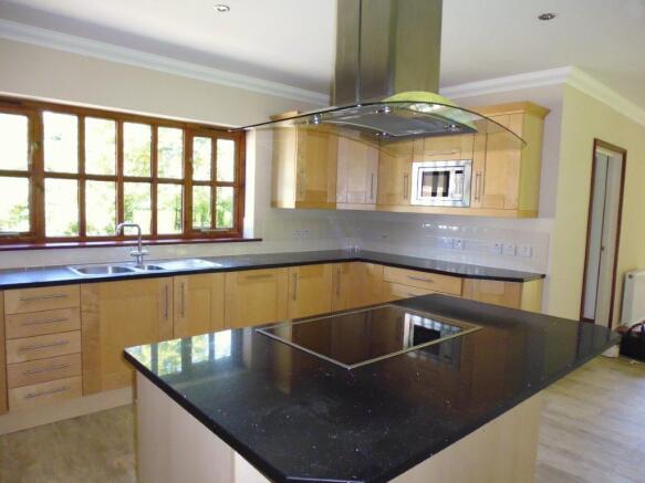 kitchen3.jpg
