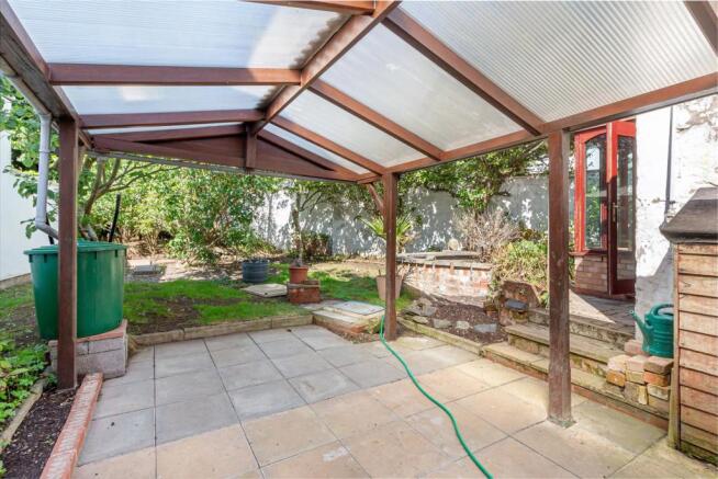 Garden-1.jpg