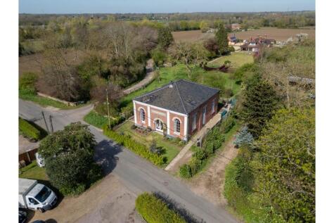 Burston Road, Diss, IP21