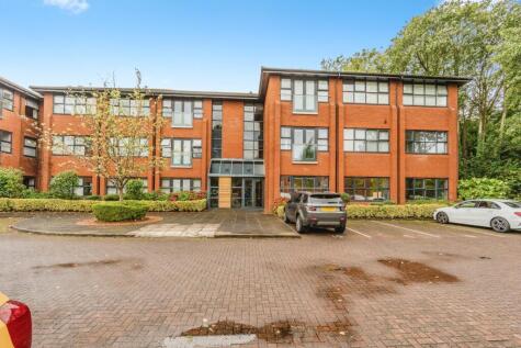 First Avenue, Stockport, SK12