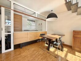 42, Hatfield House, Golden Lane Estate, London EC1Y 0SU