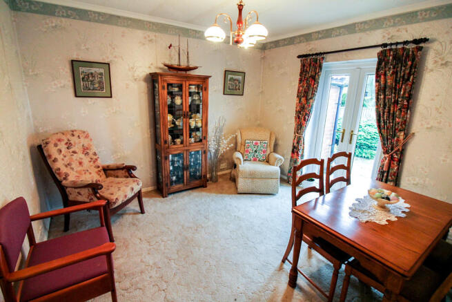 Dining Room/Bedro...
