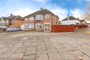 44, Englefield Road, Leicester LE5 6PG