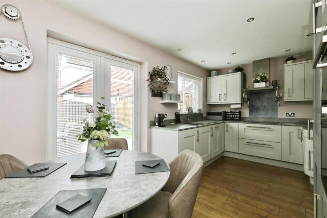 Bluebell Wood Lane, Woodlaithes, Rotherham, South Yorkshire, S66 photo 3