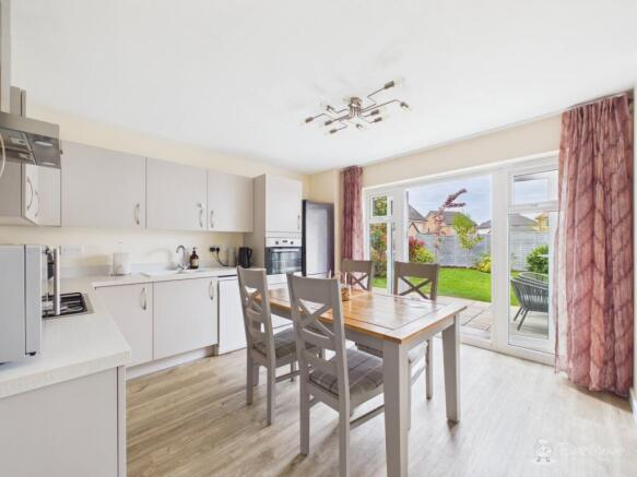 Kitchen Diner- Mark Stephens EweMove Newmarket and