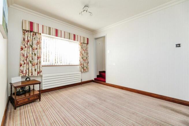 3 bed Detached Bungalow for sale Image 12
