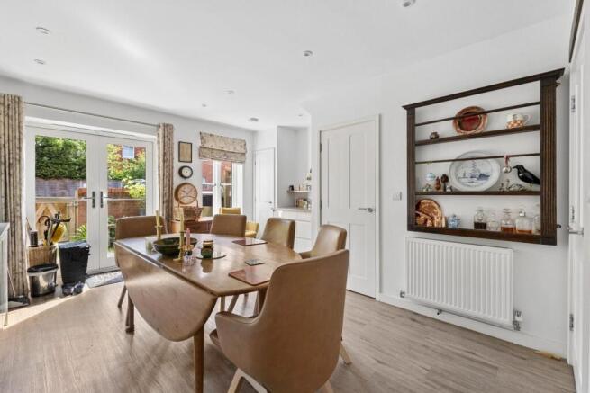 Dining/Kitchen
